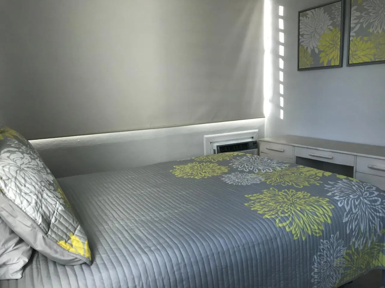Beach Front Racquet Club Apartment San Juan
